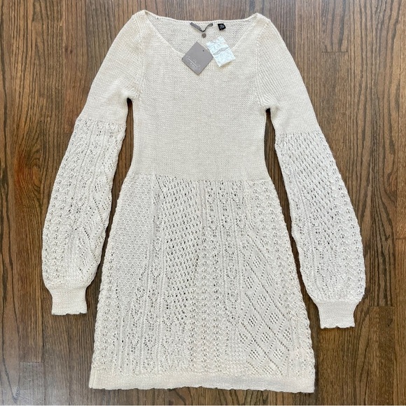 NWT Anthropologie Bishop Sleeve Sweater 100% Alpaca Knit Dress Ivory Medium - Picture 1 of 11